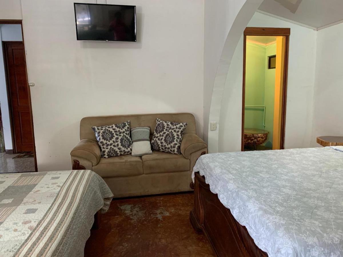 A True B&B Quepos Exterior foto